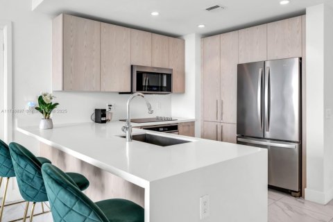 Condominio en venta en Sunrise, Florida, 2 dormitorios, 85.47 m2 № 1862953 - foto 6
