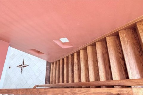 House in Clearwater, Florida 5 bedrooms, 384.06 sq.m. № 2219702 - photo 29