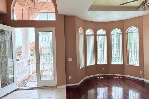 House in Clearwater, Florida 5 bedrooms, 384.06 sq.m. № 2219702 - photo 14