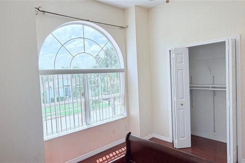 House in Clearwater, Florida 5 bedrooms, 384.06 sq.m. № 2219702 - photo 26