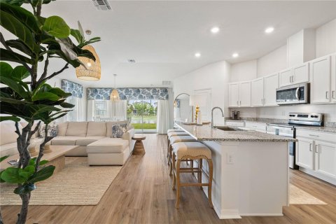 Villa ou maison à vendre à Davenport, Floride: 3 chambres, 154.78 m2 № 2126944 - photo 2