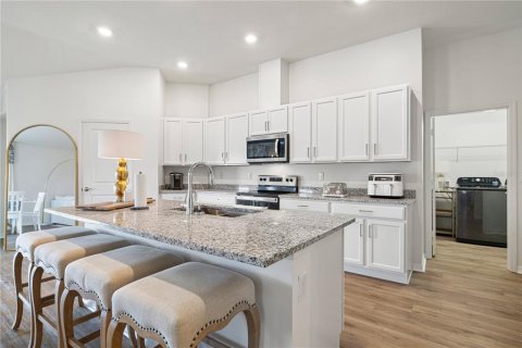 Villa ou maison à vendre à Davenport, Floride: 3 chambres, 154.78 m2 № 2126944 - photo 3
