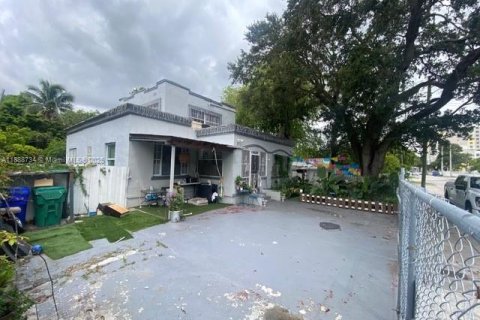 Villa ou maison à vendre à Miami, Floride: 2 chambres, 158.12 m2 № 1941539 - photo 5