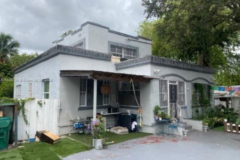 Villa ou maison à vendre à Miami, Floride: 2 chambres, 158.12 m2 № 1941539 - photo 6
