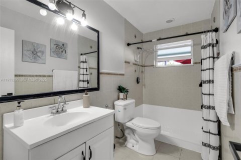 Casa en alquiler en Margate, Florida, 3 dormitorios, 110.83 m2 № 1992025 - foto 16