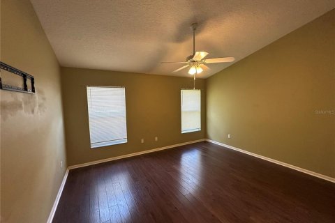Villa ou maison à louer à Kissimmee, Floride: 4 chambres, 177.72 m2 № 2420144 - photo 16