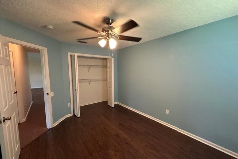 Villa ou maison à louer à Kissimmee, Floride: 4 chambres, 177.72 m2 № 2420144 - photo 24