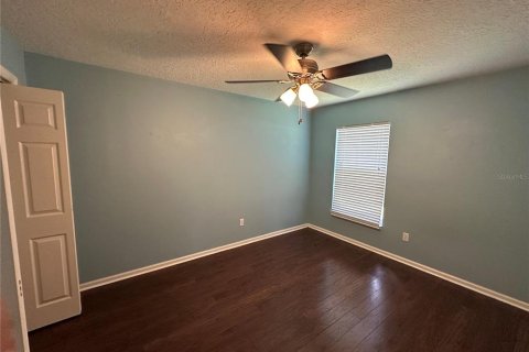 Villa ou maison à louer à Kissimmee, Floride: 4 chambres, 177.72 m2 № 2420144 - photo 23