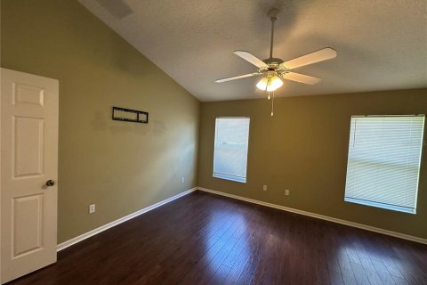 Villa ou maison à louer à Kissimmee, Floride: 4 chambres, 177.72 m2 № 2420144 - photo 15