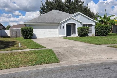 Villa ou maison à louer à Kissimmee, Floride: 4 chambres, 177.72 m2 № 2420144 - photo 3