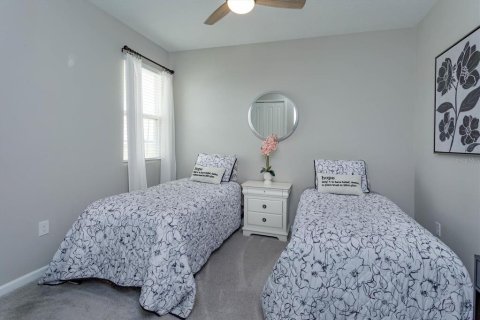 House in Davenport, Florida 4 bedrooms, 191.94 sq.m. № 1719303 - photo 5