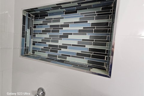 Copropriété à louer à Aventura, Floride: 2 chambres, 100.61 m2 № 2066453 - photo 11