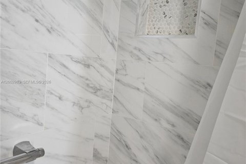 Copropriété à louer à Aventura, Floride: 2 chambres, 100.61 m2 № 2066453 - photo 19