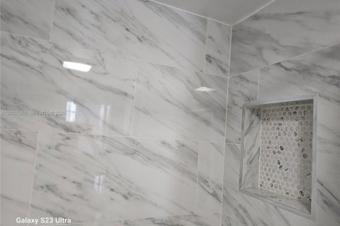 Copropriété à louer à Aventura, Floride: 2 chambres, 100.61 m2 № 2066453 - photo 23