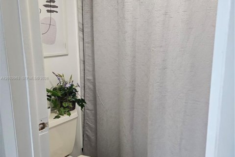 Copropriété à louer à Aventura, Floride: 2 chambres, 100.61 m2 № 2066453 - photo 24