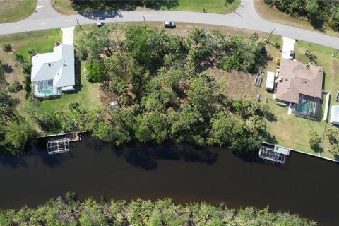 Land in Port Charlotte, Florida № 242213 - photo 17