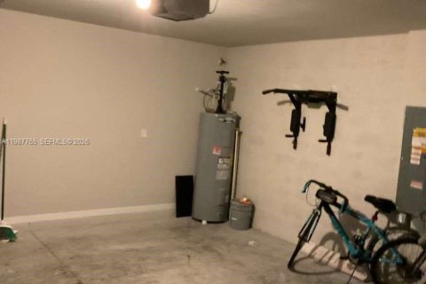 Casa en venta en LaBelle, Florida, 4 dormitorios № 2057408 - foto 24