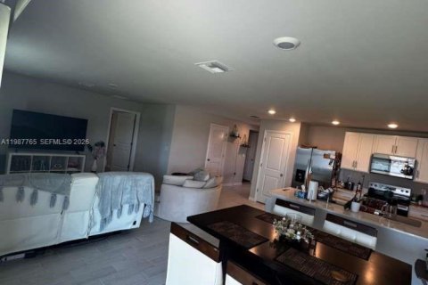 Casa en venta en LaBelle, Florida, 4 dormitorios № 2057408 - foto 10