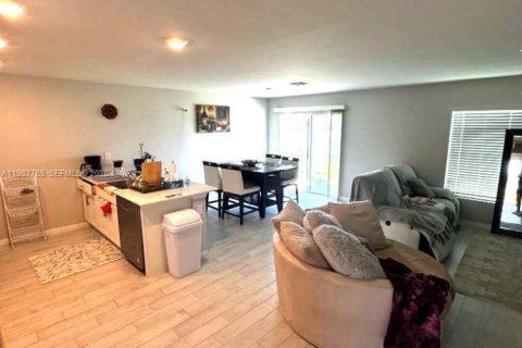 Casa en venta en LaBelle, Florida, 4 dormitorios № 2057408 - foto 6