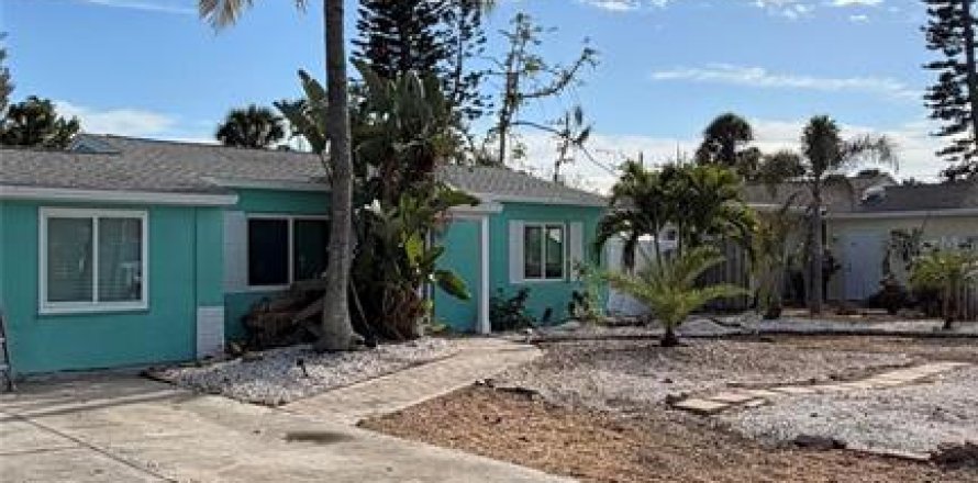 Villa ou maison à Saint Pete Beach, Floride 3 chambres, 93 m2 № 2405600