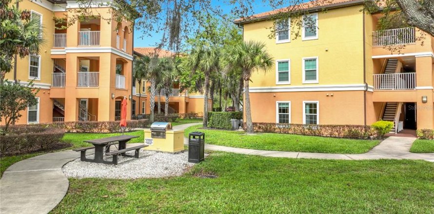 Condo in Orlando, Florida, 3 bedrooms № 2213229