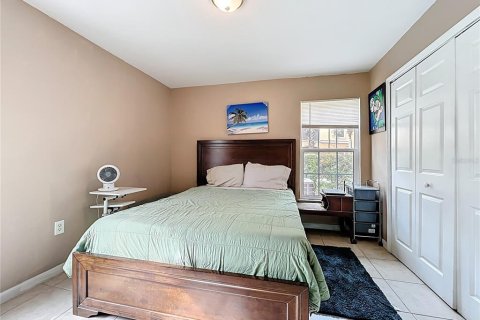 Condo in Orlando, Florida, 3 bedrooms № 2213229 - photo 28