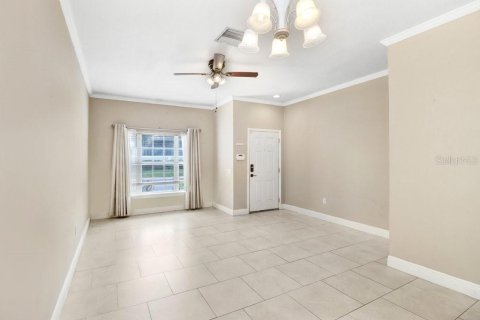Townhouse in Gibsonton, Florida 2 bedrooms, 126.35 sq.m. № 2395921 - photo 5