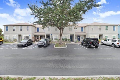 Townhouse in Gibsonton, Florida 2 bedrooms, 126.35 sq.m. № 2395921 - photo 29