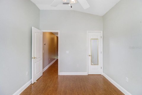 Townhouse in Gibsonton, Florida 2 bedrooms, 126.35 sq.m. № 2395921 - photo 18