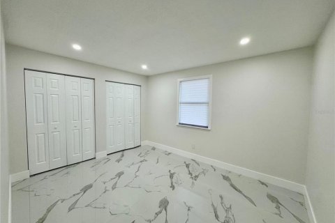 Casa en venta en Punta Gorda, Florida, 5 dormitorios, 133.78 m2 № 1769519 - foto 7