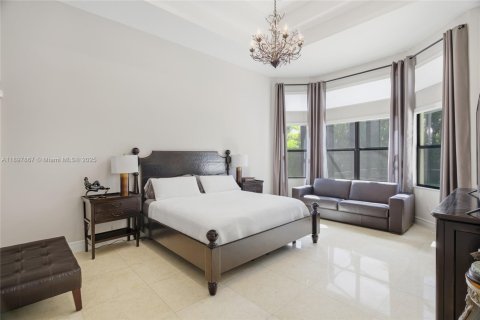Villa ou maison à vendre à Delray Beach, Floride: 5 chambres, 368.64 m2 № 1950104 - photo 27