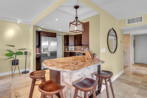 Condo in Boca Raton, Florida, 2 bedrooms  № 1762922 - photo 17