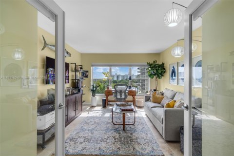 Condo in Boca Raton, Florida, 2 bedrooms  № 1762922 - photo 6