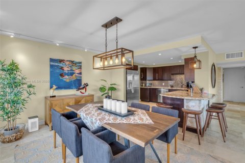 Condo in Boca Raton, Florida, 2 bedrooms  № 1762922 - photo 11