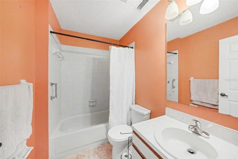Condominio en venta en New Port Richey, Florida, 2 dormitorios, 95.22 m2 № 2116854 - foto 23