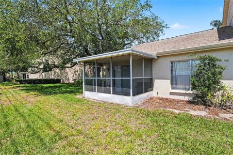 Condominio en venta en New Port Richey, Florida, 2 dormitorios, 95.22 m2 № 2116854 - foto 25