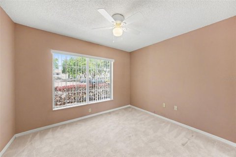 Condominio en venta en New Port Richey, Florida, 2 dormitorios, 95.22 m2 № 2116854 - foto 18