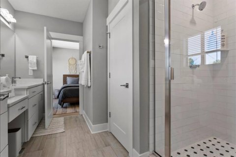 Casa en alquiler en Tampa, Florida, 5 dormitorios, 240.25 m2 № 1905602 - foto 23