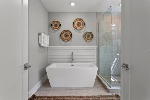 Casa en alquiler en Tampa, Florida, 5 dormitorios, 240.25 m2 № 1905602 - foto 27