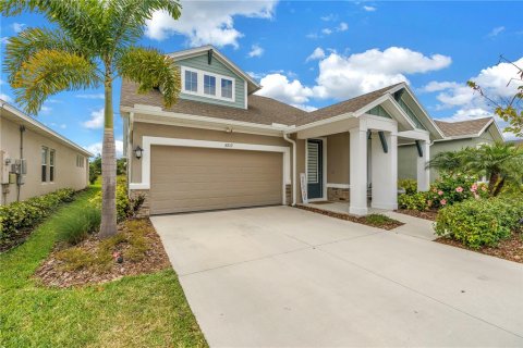 Casa en Parrish, Florida 3 dormitorios, 223.8 m2 № 2110335