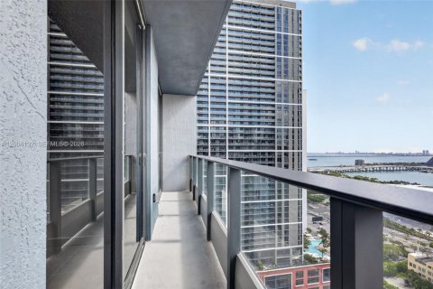 Condo in Miami, Florida, 1 bedroom  № 2186258 - photo 18
