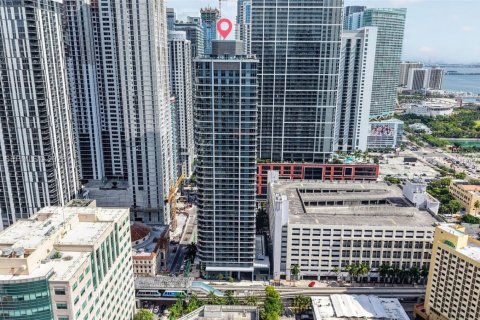 Condo in Miami, Florida, 1 bedroom  № 2186258 - photo 23