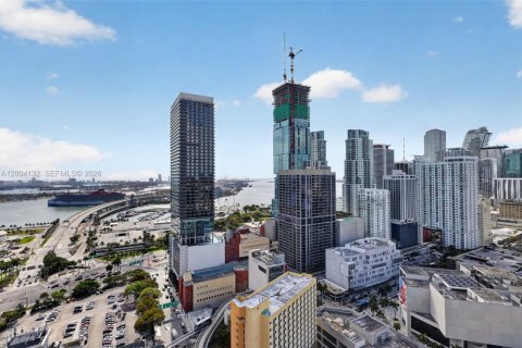 Condo in Miami, Florida, 1 bedroom  № 2186258 - photo 20