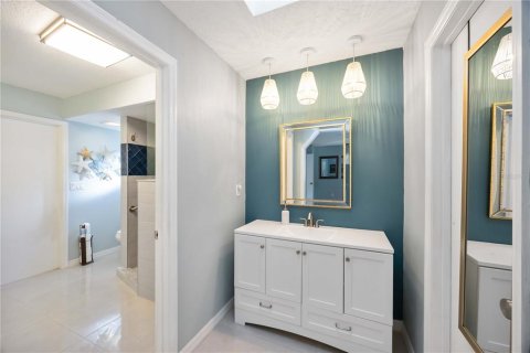 Villa ou maison à vendre à Port Charlotte, Floride: 2 chambres, 138.98 m2 № 2232006 - photo 23