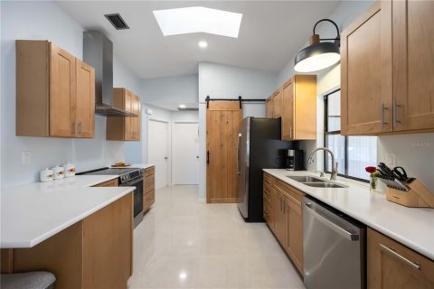 Villa ou maison à vendre à Port Charlotte, Floride: 2 chambres, 138.98 m2 № 2232006 - photo 20