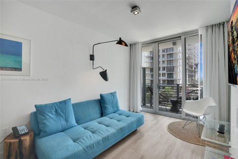 Condo in Miami Beach, Florida, 1 bedroom  № 1860992 - photo 5