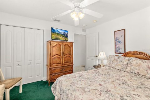 House in Palm Coast, Florida 4 bedrooms, 267.09 sq.m. № 1854385 - photo 19