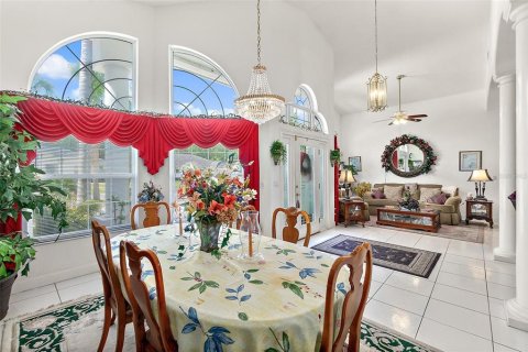House in Palm Coast, Florida 4 bedrooms, 267.09 sq.m. № 1854385 - photo 8