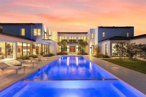 Casa en venta en Pinecrest, Florida, 8 dormitorios, 873.84 m2 № 2032856 - foto 8