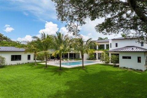 Casa en venta en Pinecrest, Florida, 8 dormitorios, 873.84 m2 № 2032856 - foto 2